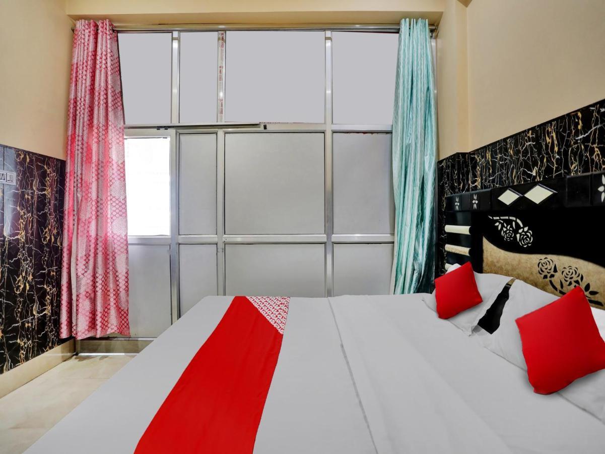 Chaya Hotel And Banquet Hall Kánpur Kültér fotó